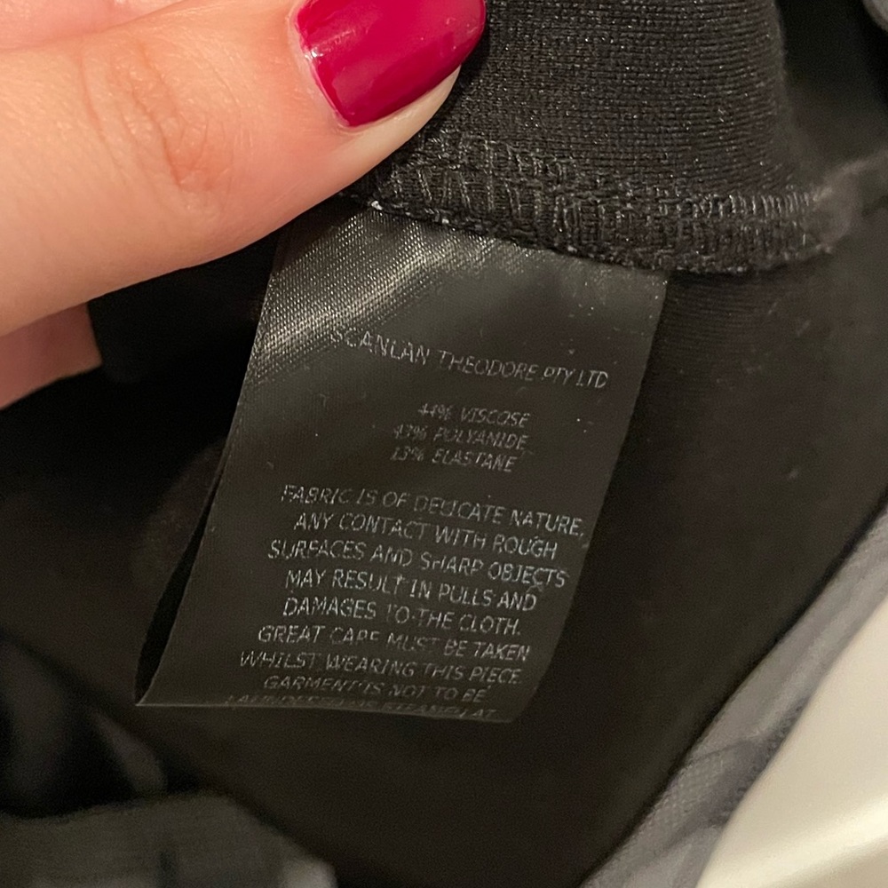 Scanlan Theodore Crepe Knit Dress - Picture 3 of 3